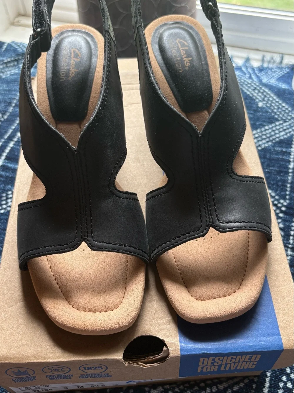 NIB Clarks Kyarra Aster Black Leather Wedge Sandals Size 9 Comfort